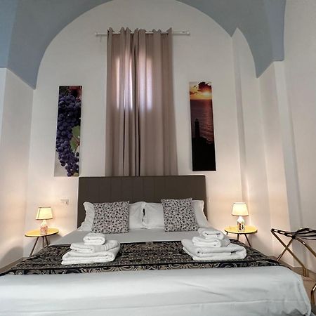 レッチェ Casa Mamma Elvira Bed & Breakfast エクステリア 写真