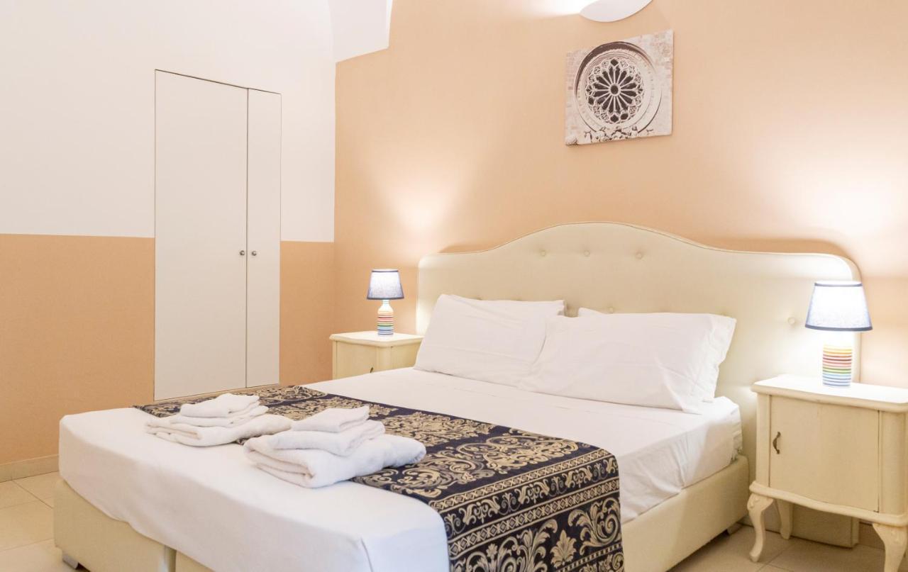 レッチェ Casa Mamma Elvira Bed & Breakfast エクステリア 写真